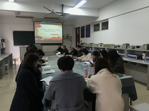 主题活动布置会1_副本.jpg