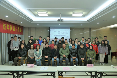 评委、嘉宾、选手与工作人员合影_副本.jpg