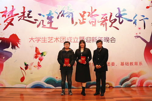 15D7BA764CDE7CAB9C9046F034D5517E_副本.jpg