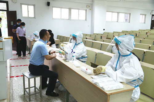 1.jpg 1.jpg